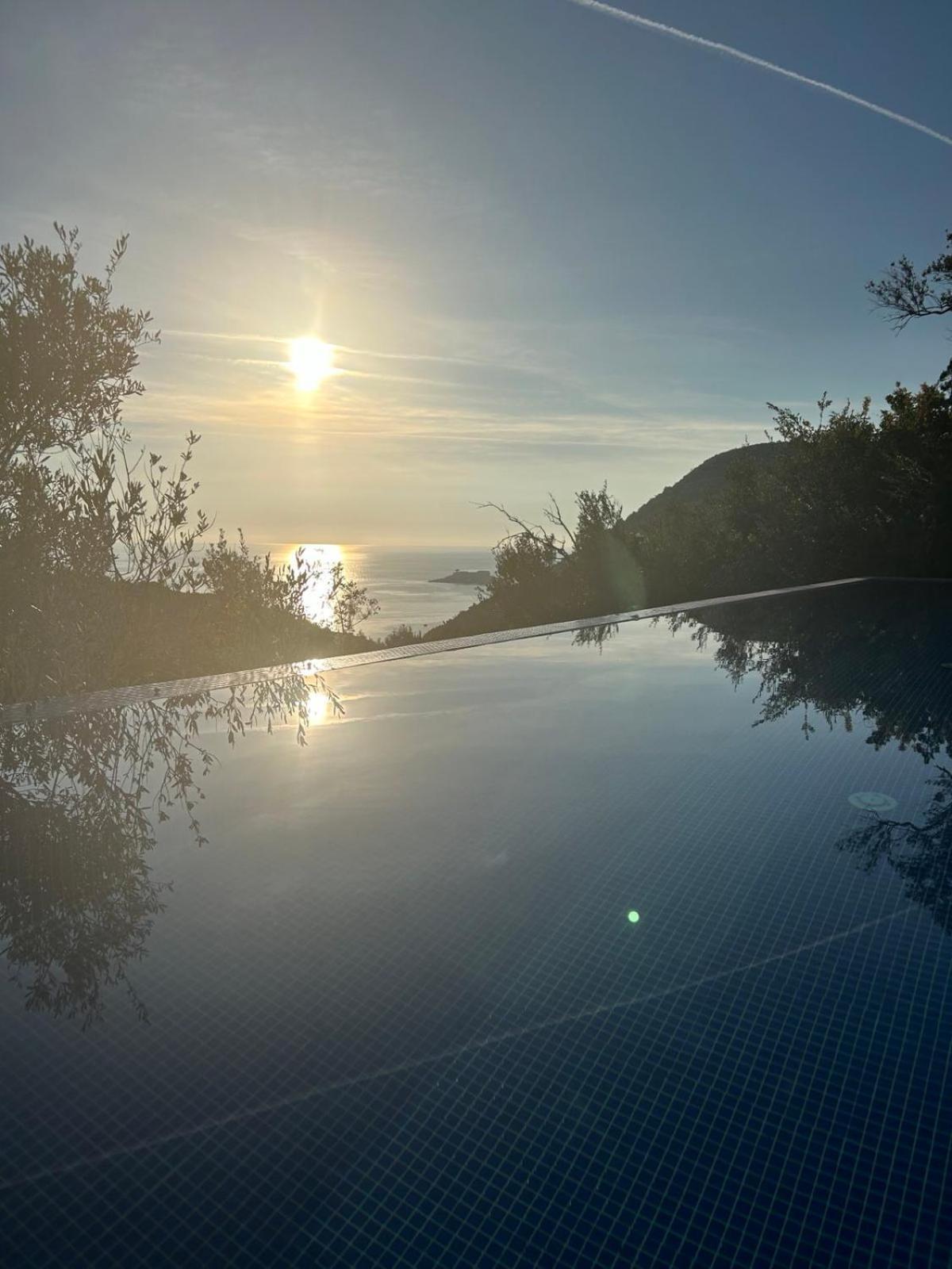 Mongoose Lejlighed Herceg Novi Eksteriør billede